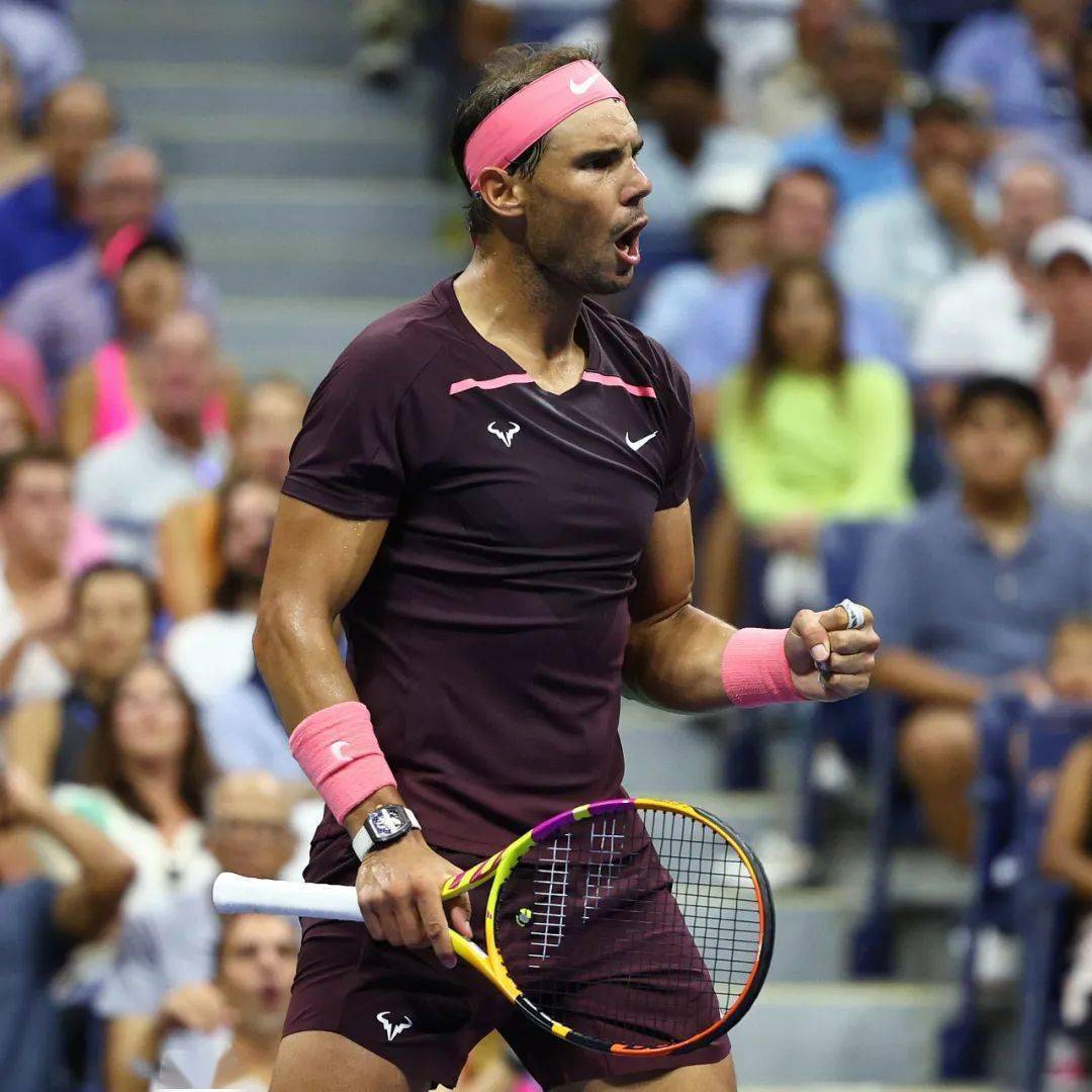  内马尔时隔370天重返赛场 棋牌游戏